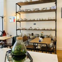 Nice dresser! ☕️🍽 at Fast & Vegan in The Hague