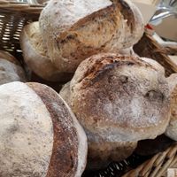 Bread with levain at L'Epicerie Kilogramme in Paris
