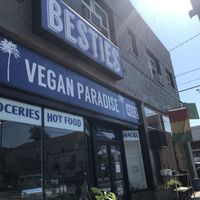 BESTIES Vegan Paradise - Hollywood - Hollywood California Veg Store