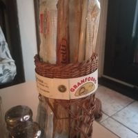 Free vegan bread sticks at Dolce Vita in Stockholm