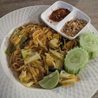 Vegan Pad Thai Nudeln 🍝 at Yawee in Koh Lanta