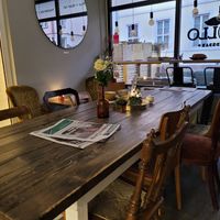 Inside seating at Criollo Chocolate Café in Drammen