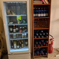 bottles (many plastic) and chilled selection at Le Spighe in Venice