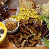 Yummy brunch at Cabane  in Lisbon