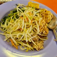 $3.40  for brown rice, bean spouts, spinach and braised tau ki. Most importantly hot dishes, so grateful to have hot Cai fan! at Ru Lai Vegetarian - Stall 108 in Northeast Singapore