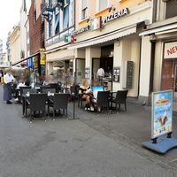 Outdoor seating at Molino Pizzeria Ristorante in Basel