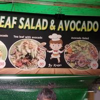 The options and prices at Kwenski's - Food Stall in Pai
