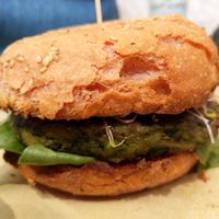 Vegan burger at Veggie Burger by Biocenter in Barcelona