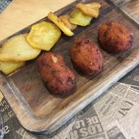 Croquetas at Bar Pasaje de Oriente in Sevilla