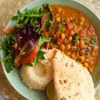 Caril de Grão  at Veg & Tal in Sines