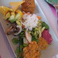 Vegan brunch on Sunday at Veg & Tal in Sines