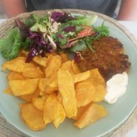 Burger at Veg & Tal in Sines