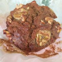 Muffin de banano con nueces at Coco Calala in Leon