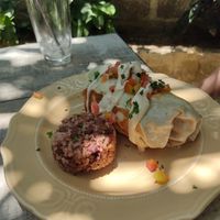 Breakfast burrito (vegan) at Coco Calala in Leon