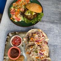 Burger and „Shrimp“ Tacos  at Coco Calala in Leon