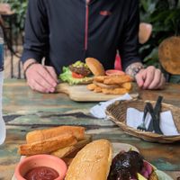 India burger at Coco Calala in Leon