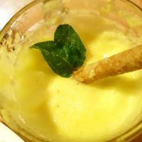 Fruit smoothies for 1$, vegan juices available or order without milk :) at Tevy's Place in Siem Reap