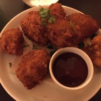 "Wings" made with cauliflower at Kong - Food Made With Compassion in Lisbon