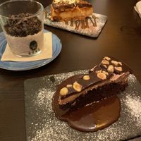 Top:snickers cake/ left:Oreo mousse/ bottom:Nutella cake  at Kong - Food Made With Compassion in Lisbon