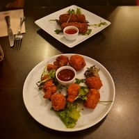 Croquettes and cauliflower wings at Kong - Food Made With Compassion in Lisbon