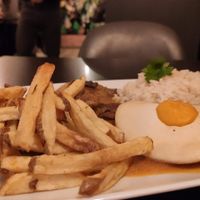 Provei esse delicioso prato chamado Bitoque. at Kong - Food Made With Compassion in Lisbon