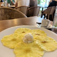 Ananas Capacchio mit Kokoseis  at Kong - Food Made With Compassion in Lisbon