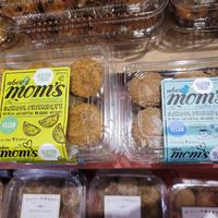 Coffee cake muffins that taste amazing at Whole Foods Market - Telegraph Ave in Berkeley