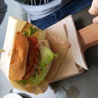 Vegan burger at Tavci Kuhna in Lesce