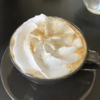 Vegan whipped cream latte at Tavci Kuhna in Lesce