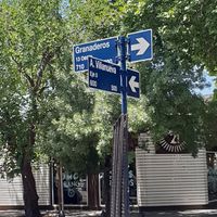 On the corner at ElPerro de Lombardo in Mendoza