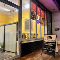 Front #Veganuary at The Pizza Castle and Indian Curry in Vancouver