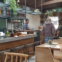 Fava Tonka at Fava Tonka in Matosinhos