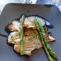 Setas con espárragos at La Parada de Bilbao in Bilbao