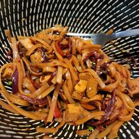 Teriyaki tofu with noodles and veg at Le Globe in Quimper