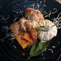 Pasta pomodoro with vegan burrata at Utopia in Nice