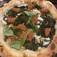 Délicieuse pizza Vegan 🌱   at Utopia in Nice