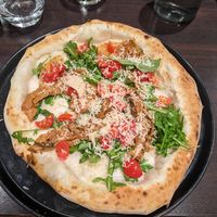 pizza primavera at Utopia in Nice