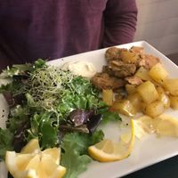 ‘Steak’ and frites! at Utopia in Nice