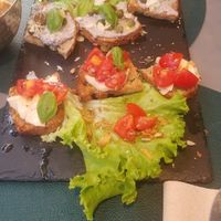 Bruschetta with pate and the other with mozzarella at Utopia in Nice