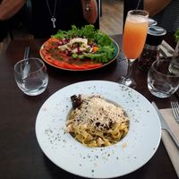 Tomate and mozza salad, pastas and mushrooms at Utopia in Nice