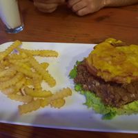 The hamburger from lentil and onion, very nice at La Morena in Taganga