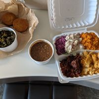   at Stuff I Eat in Inglewood