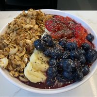 Antioxidant smoothie bowl at Fruitive - Conn Ave in Washington