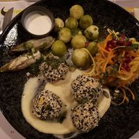 Assiette de falafel at Lady Green in Etalle