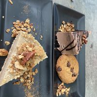 Cashew cheesecake, chocolate cake and choc chip cookie  at El Punto Vegano in Catano