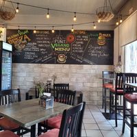  at El Punto Vegano in Catano