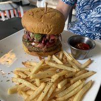 Champion lentils burger 🍔  at El Punto Vegano in Catano