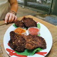 Hotwings including 2 different dips at The Others in Athens