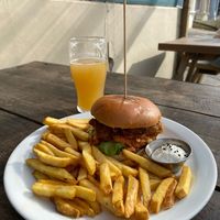Oyster Mushroom Kimchi Burger at The Roundhill in Brighton