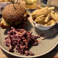 Seitan Barbecue Burger at The Roundhill in Brighton